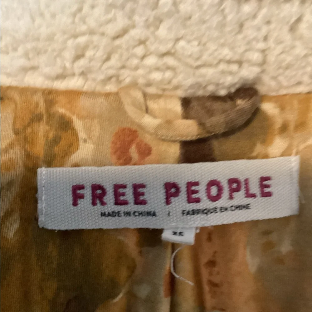 Free People Cream Teddy Coat - Picture 4 of 7